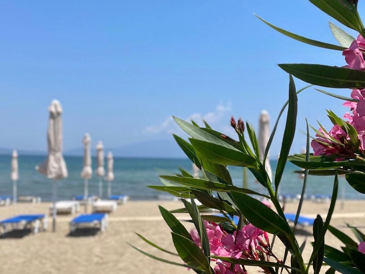 Helios Hotel Stavros  Exteriér fotografie